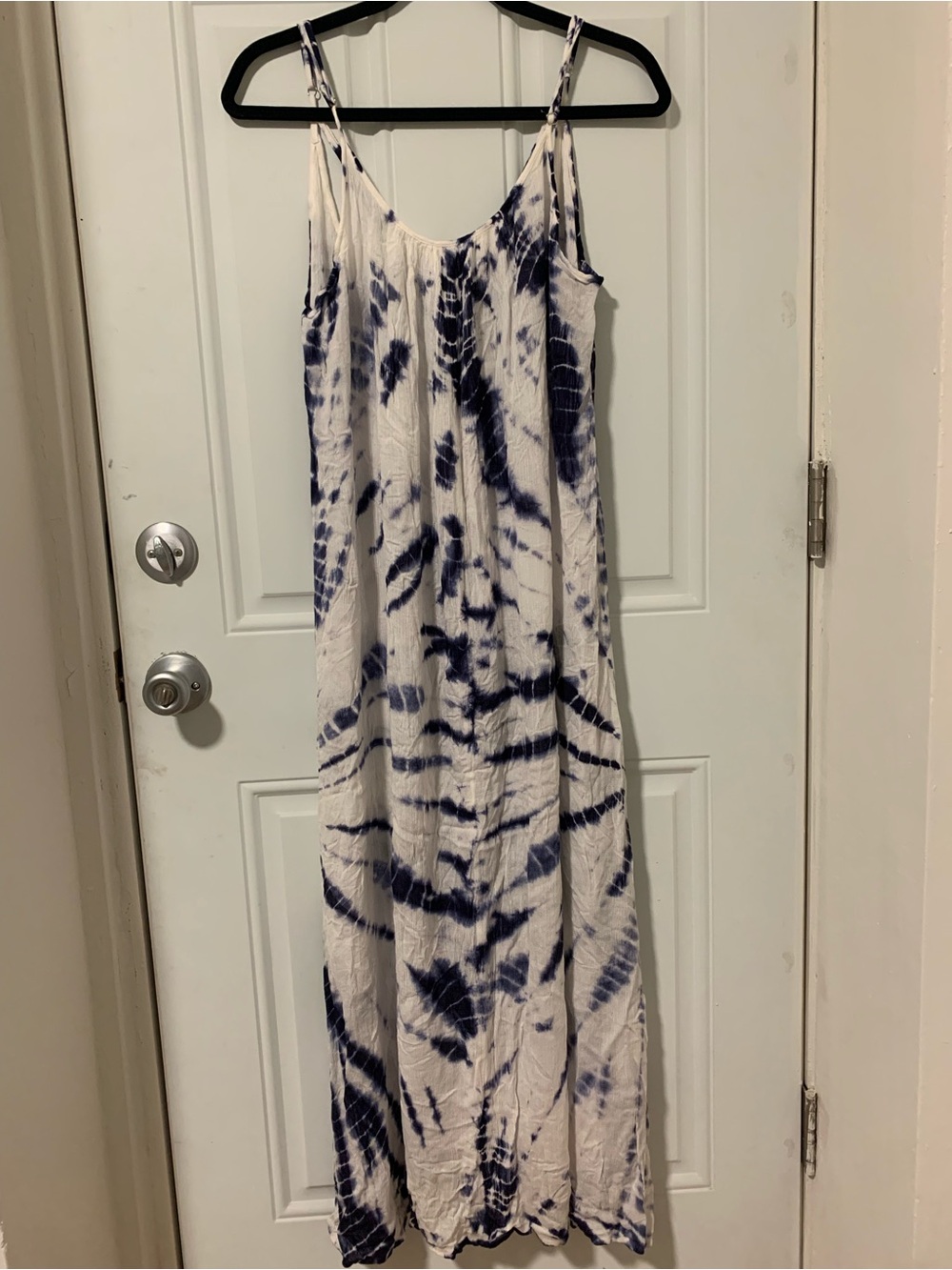 Raviya White and Navy Tie-Dye Slip Maxi Dress
